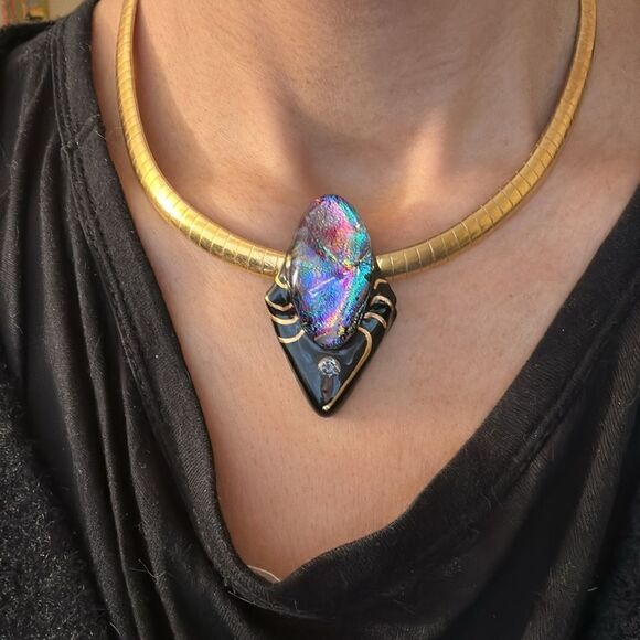 Vintage 70s Dichroic Glass Pendant Snakechain Gold Link Runway Necklace - Picture 4 of 4